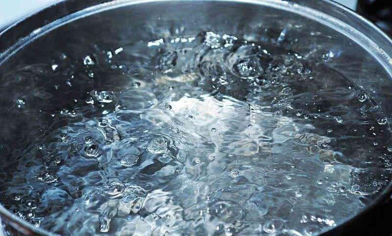 纯净水没矿物质,净水器和矿泉水哪个更健康些