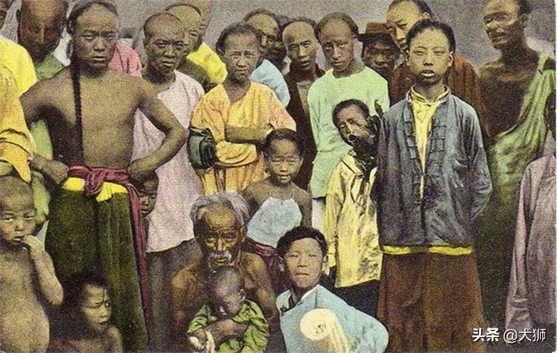 都说津门混混顽劣,可有一位袍带混混,愣是让李鸿章幕僚服软认怂