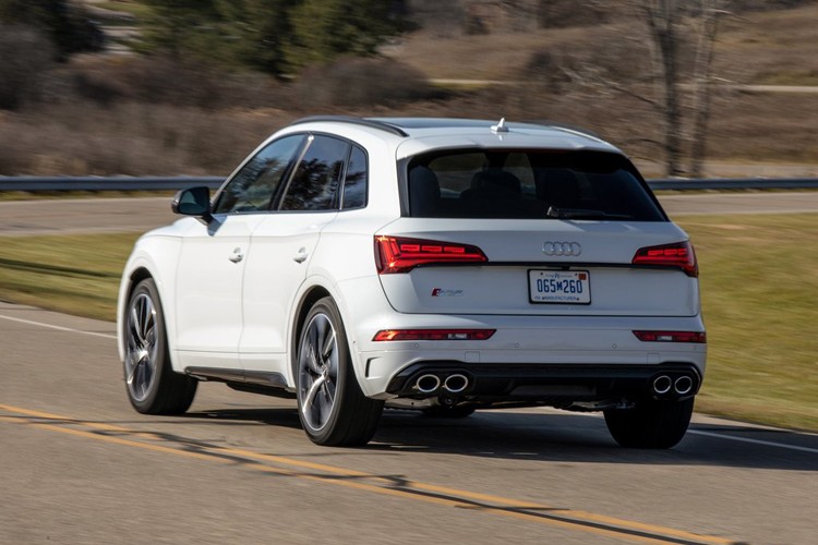 8at全时四驱的suv,奥迪q58at哪年最好