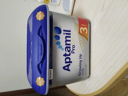 英国爱他美奶粉怎么样?宝妈来吐槽