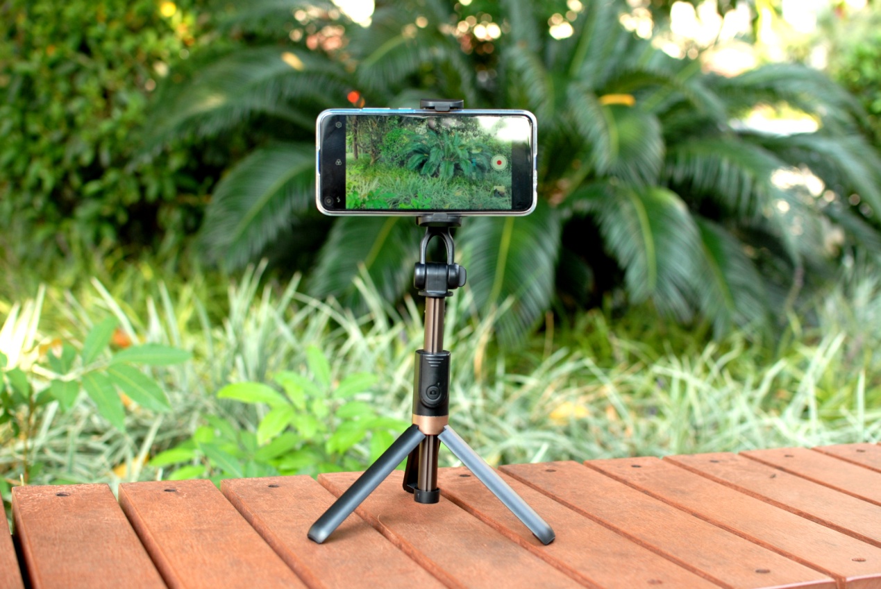 手持云台自拍稳定器,ar防抖动自拍杆稳定器推荐