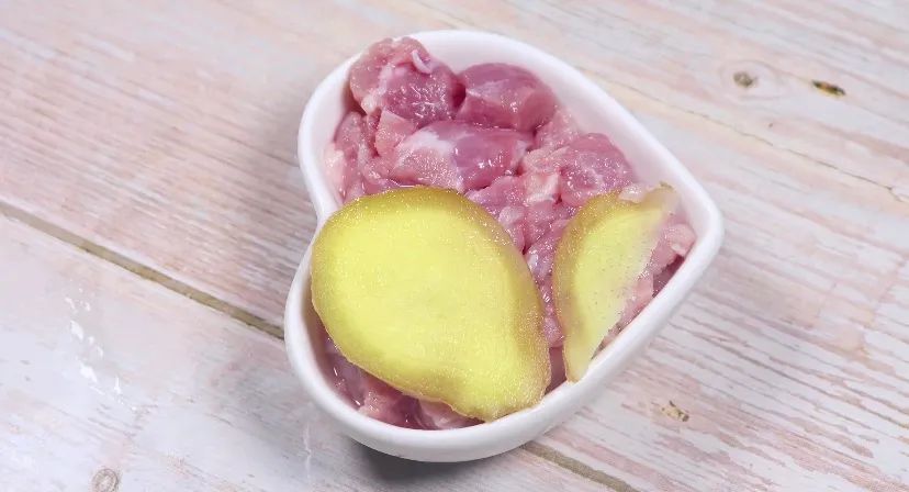 宝宝不吃菜只吃肉怎么解决,宝宝只吃肉和菜不吃米饭可以吗