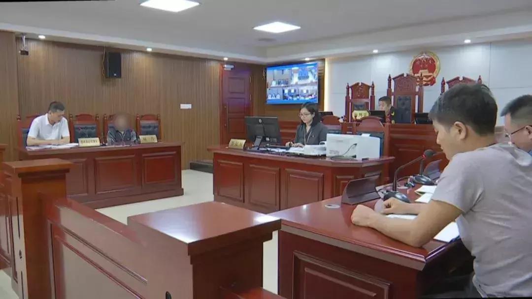 雇工致人损害的赔偿责任,雇工摔伤