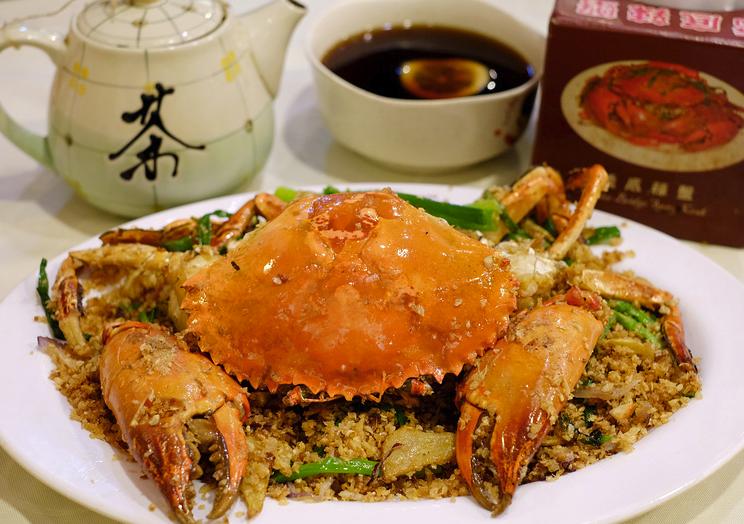 香港自由行吃喝玩乐攻略,香港海港城购物