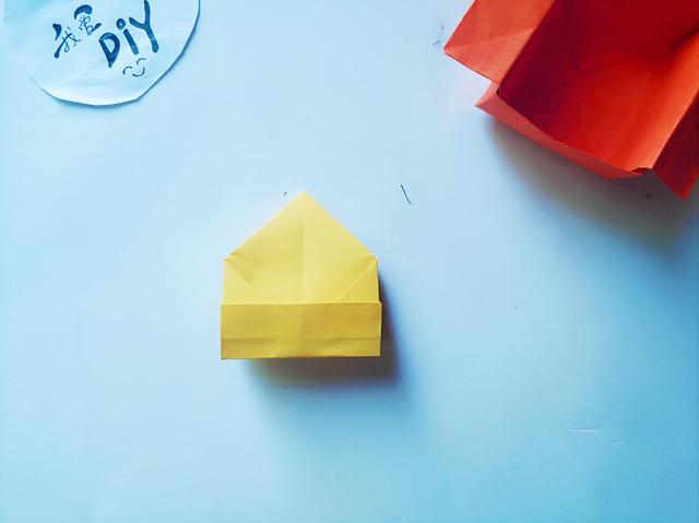 纸箱折纸恐龙全身的方法,简单纸箱做坦克折纸教程