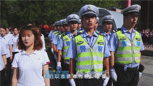 志愿,“镜”见天桥之美