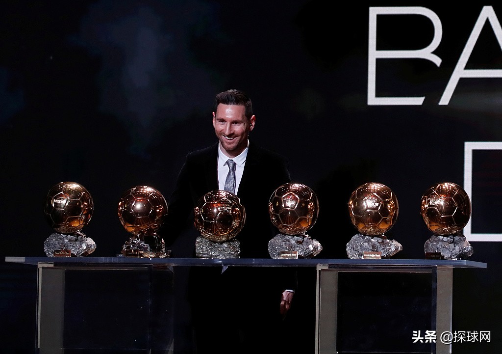 天足年度热议榜：安菲尔德奇迹居首里皮辞职梅西六夺金球