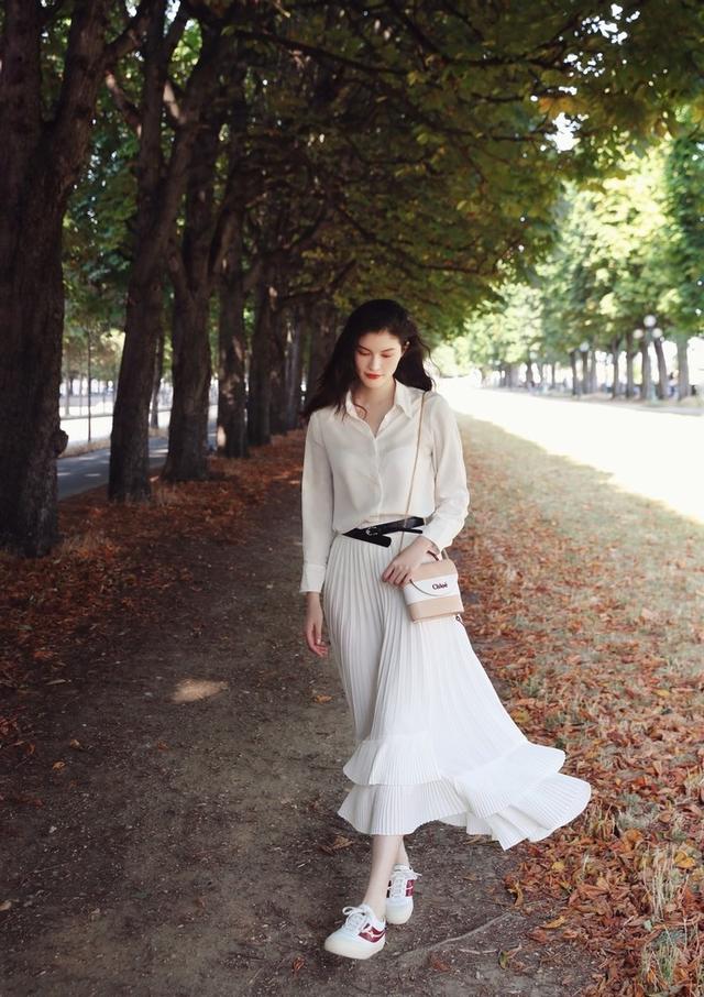 不沾身短袖女雪纺,雪纺上衣穿着舒适透气凉爽又好看