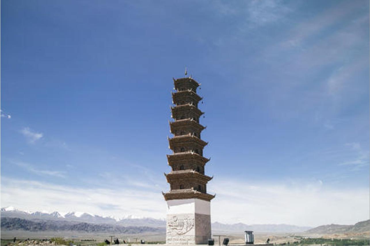 新疆哈密市伊吾县气候条件咋样,新疆哈密市伊吾县属于南疆么