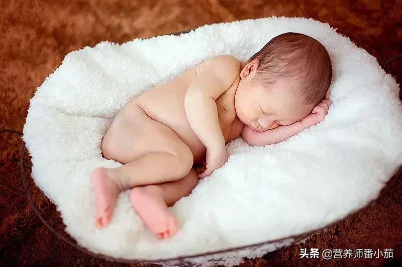 粟粒疹宝宝,宝宝红斑丘疹鉴别图谱