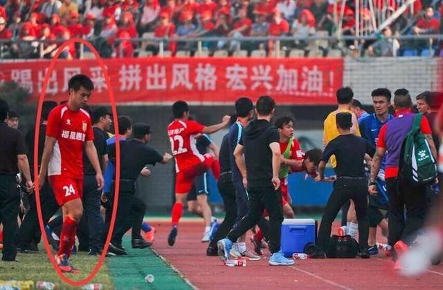 从宏兴冷静哥到卓尔励志哥“没动手”不再是他唯一标签