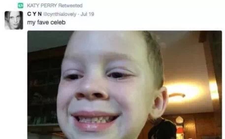 退圈读书、捞快钱、疑似“秃顶”，“表情包”萌娃现状大不同