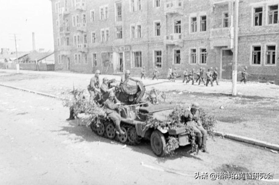 七月飞火-100张珍贵图片中的1942年沃罗涅日血战今与昔（下）