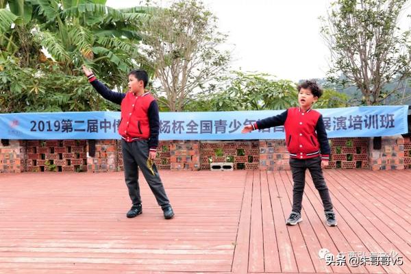 《少年领袖演说家》冬季训练营