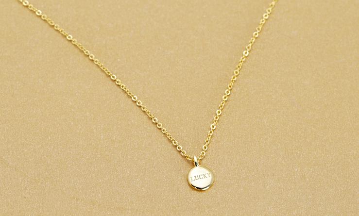 朴信惠黑天鹅项链,朴信惠同款项链