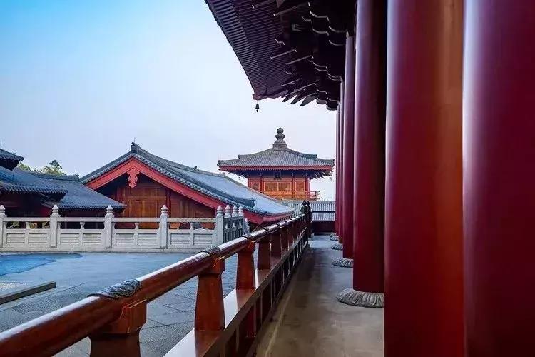 佛了！魔都周边9座「禁欲系寺院」，美到想出家！
