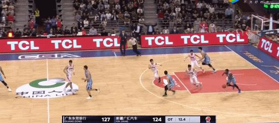 「回顾CBA经典战」荡气回肠！孟铎加时读秒绝杀*疆新**