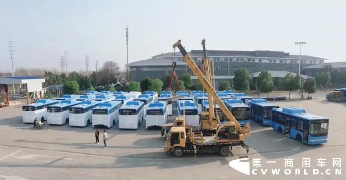 哈萨克斯坦订单,哈萨克斯坦进口客车