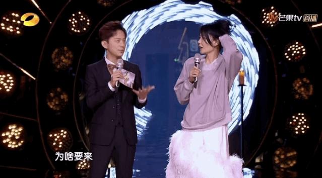 王菲50多岁依旧年轻的心态,半隐退娱乐圈