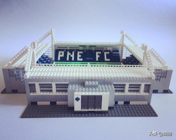 用乐高还原足球世界杯,足球比赛乐高搭建