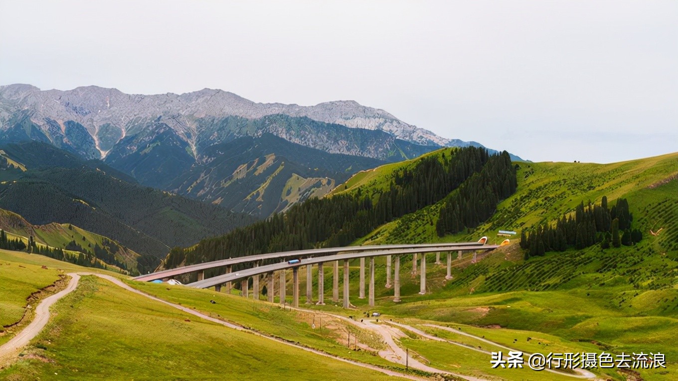 南北疆30天自驾深度游攻略,西行新疆