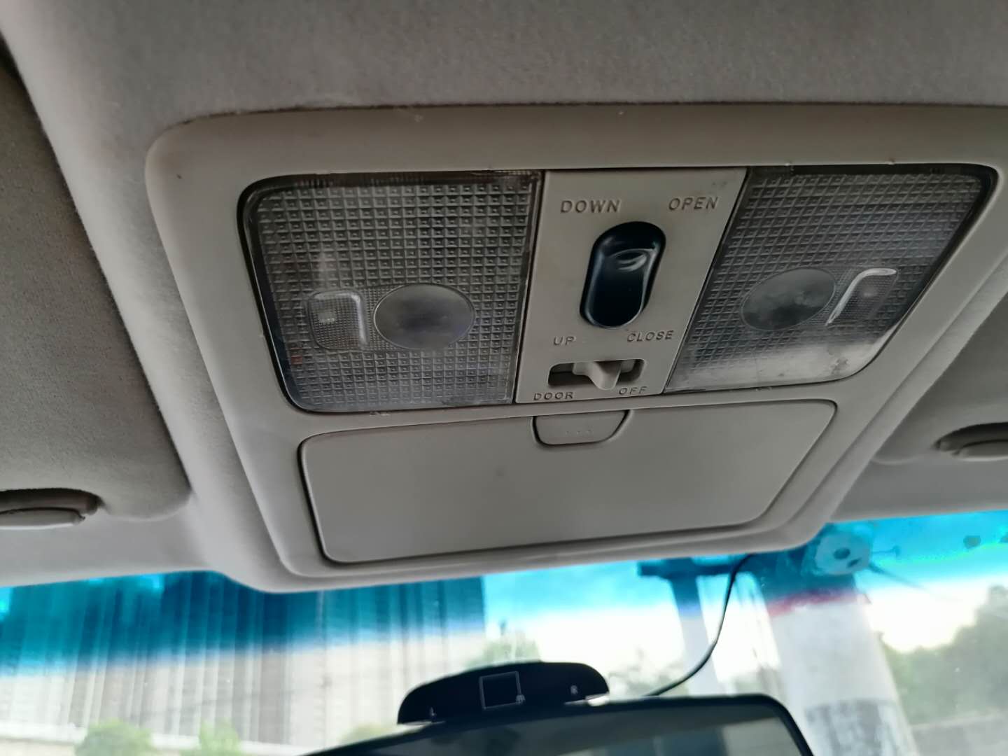 07年天籁v6二手车价格,07年天籁2.0二手的现值多少钱