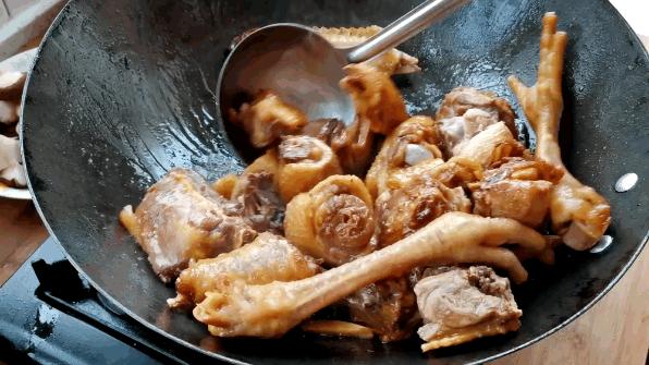 东北菜十大名菜排行地三鲜,东北名菜猪肉炖粉条的正宗做法