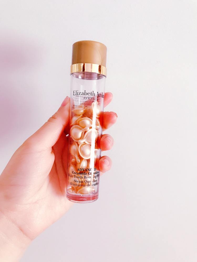 雅顿金胶护肤品测评,雅顿金胶真的那么好吗