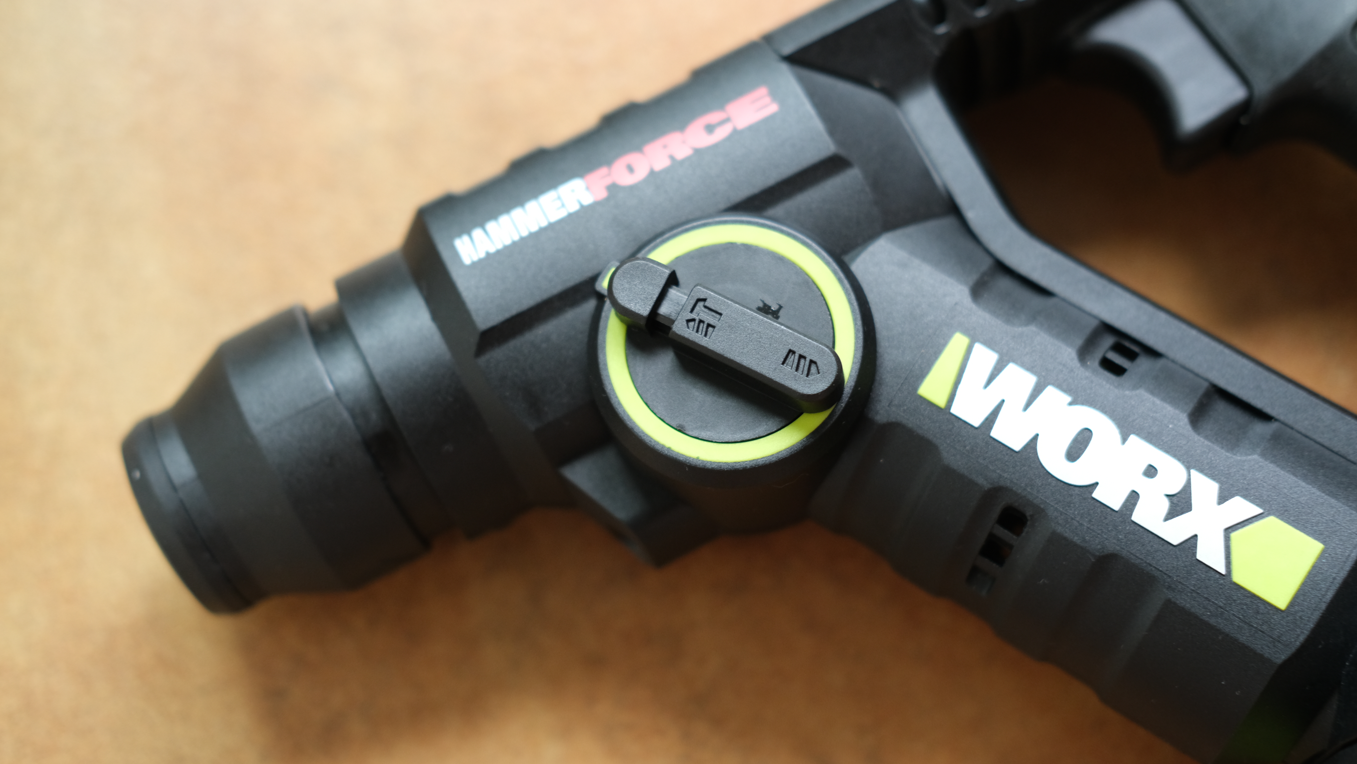 家用电钻钻瓷砖用什么钻头,电钻钻瓷砖的钻头