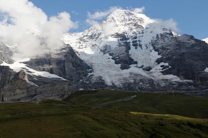 爱的迫降瑞士拍摄地,爱的迫降最后镜头瑞士取景