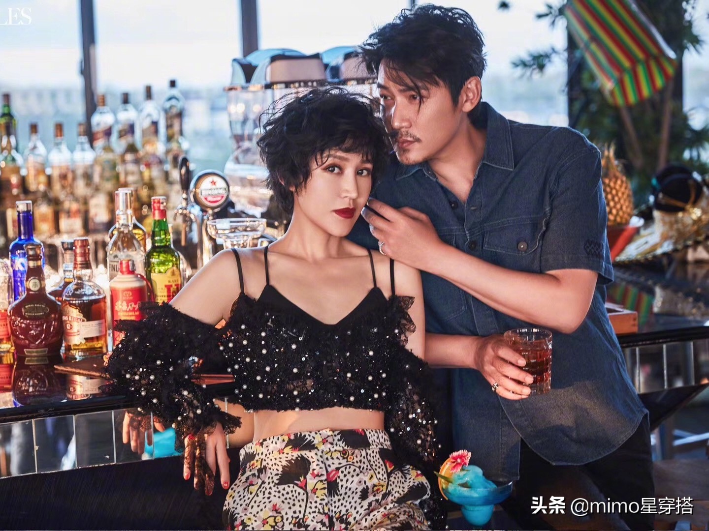 陆毅一家四口萌照,陆毅鲍蕾一家人海边照片