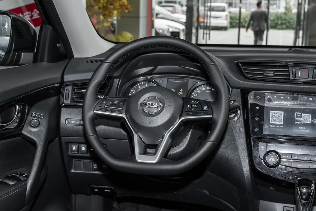 全新一代奇骏改装姿态,日产奇骏姿态越野