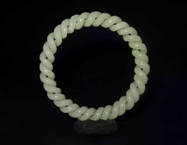 翡翠原石真的值钱吗,翡翠原石和普通石头区别