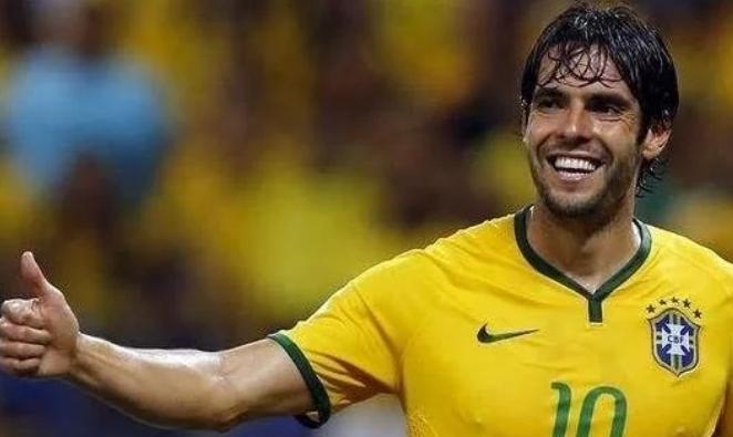 巴西十号球员内马尔照片,巴西内马尔10号球衣