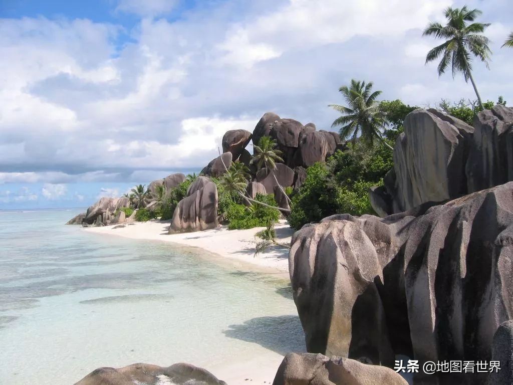 对华免签落地签,免签落地签国家旅行