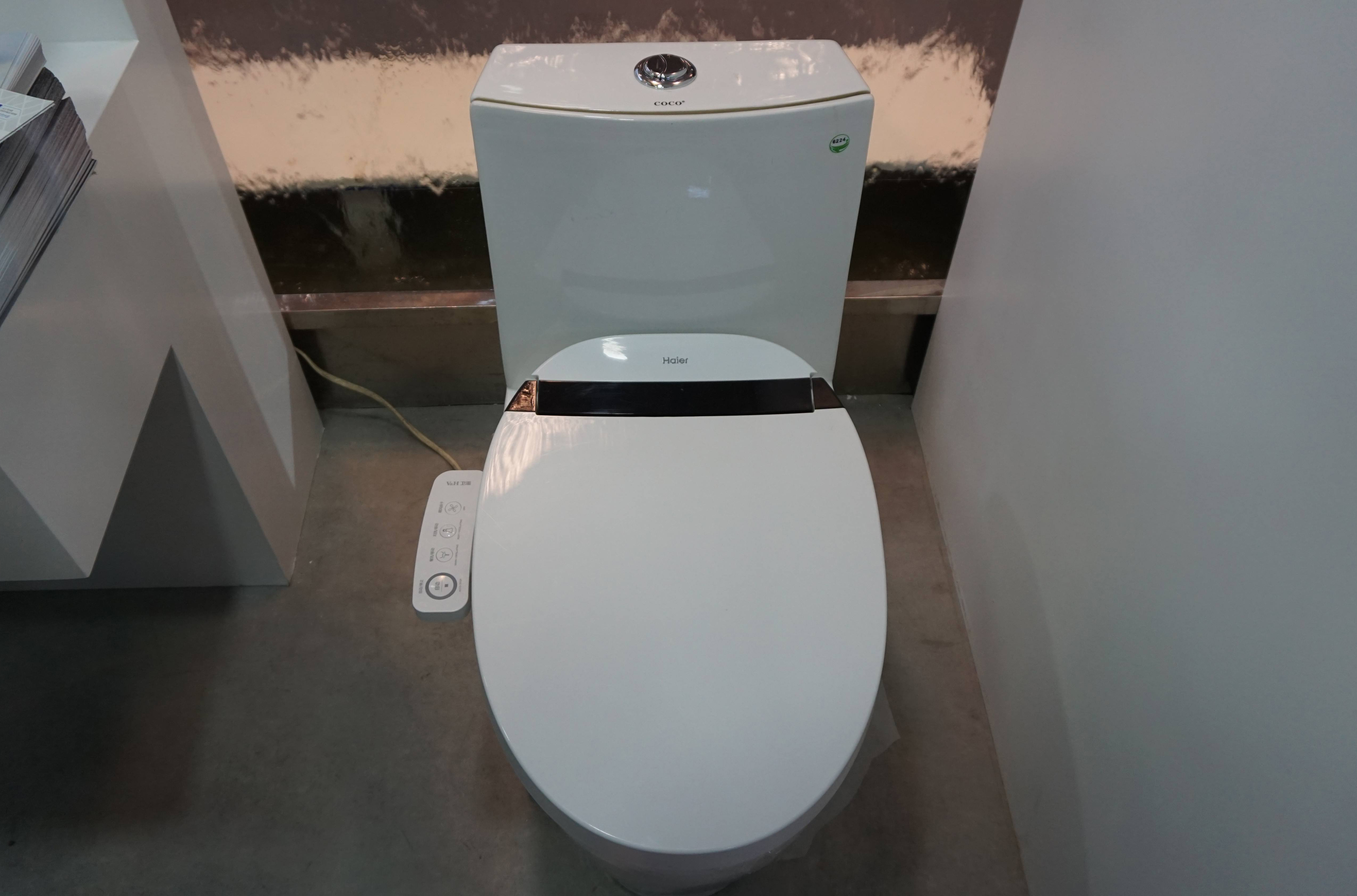 智能马桶盖价格差别在哪里,智能马桶盖价格高低区别