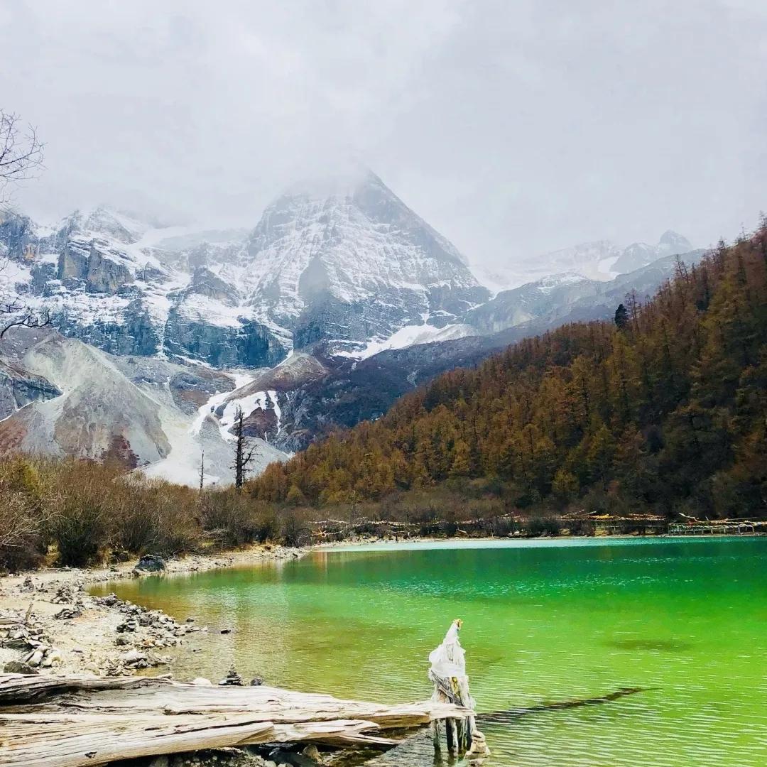 四月去稻城亚丁攻略,在四月的旅行