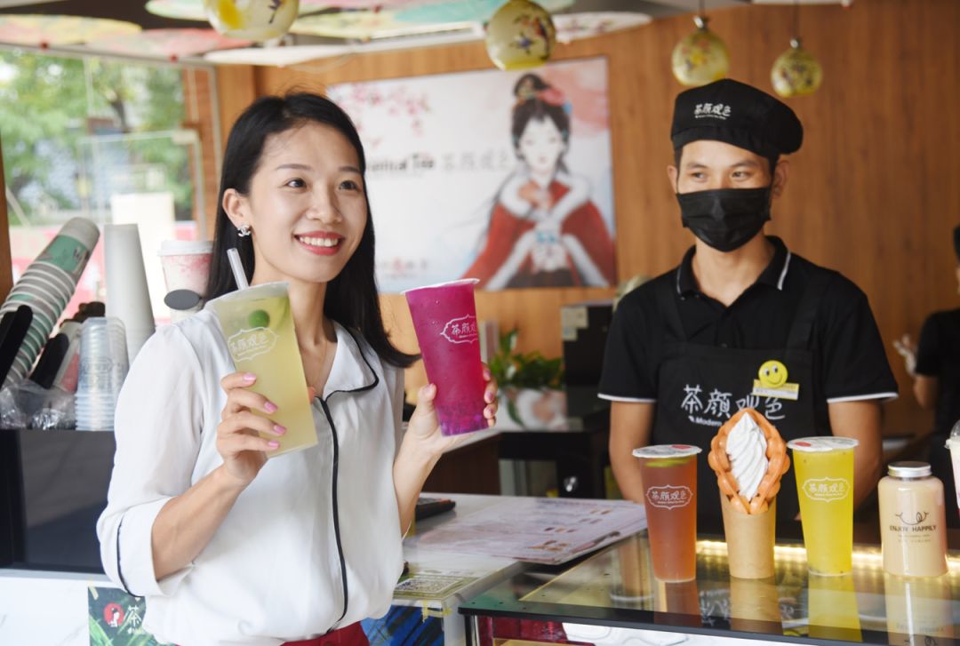 天涯海角游览区中的浪漫天涯,天涯海角旅游区评价