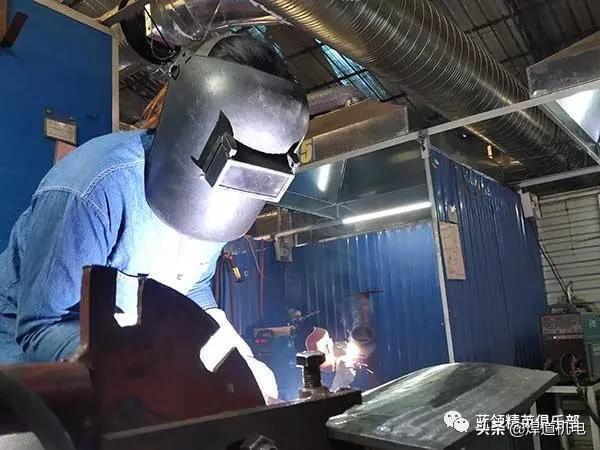 女生学的焊工,焊工好学吗女人学焊工好学吗