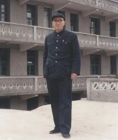 华为任正非父亲,华为老总任正非人格魅力