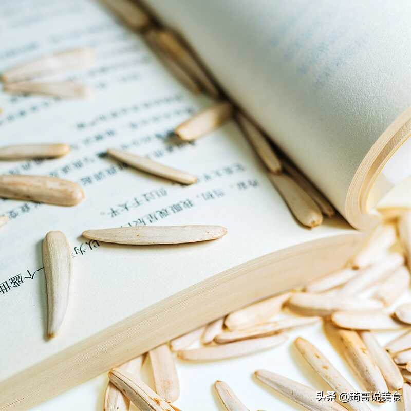 好吃的不得了的马牙瓜子,天山雪葵瓜子和马牙瓜子哪种好吃