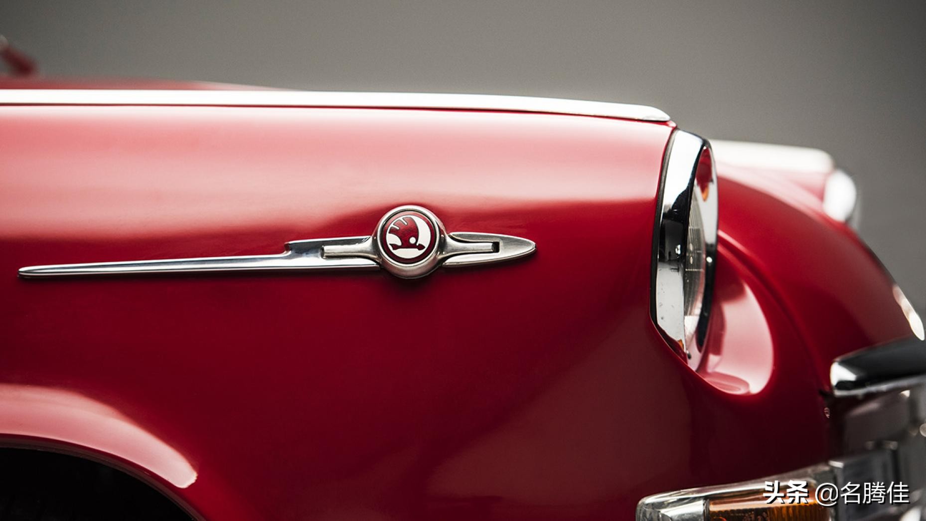 看看各种车标的来历,世界上所有汽车车标及名称