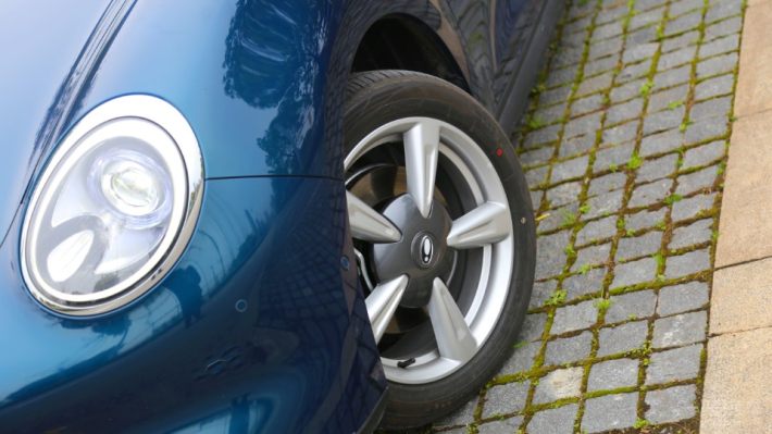 欧拉好猫波塞冬版试驾视频,欧拉好猫和海豚试驾对比