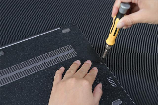 正版系统更换ssd怎么迁移系统,如何把原来的系统搬到新的ssd