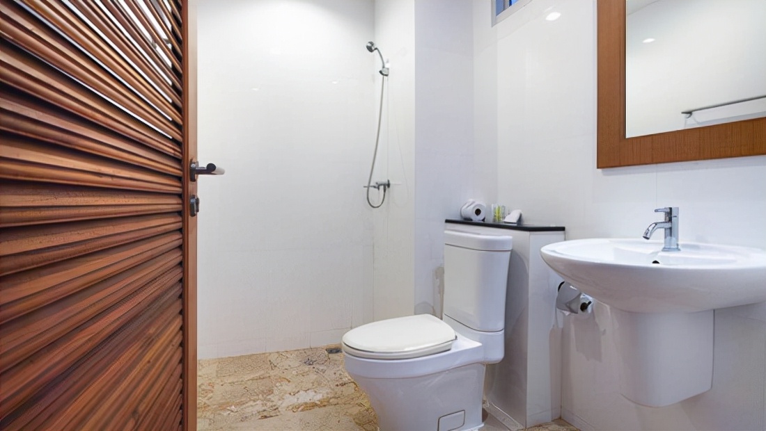 抽水马桶漏水解决方法,抽水马桶内漏水怎么处理图解