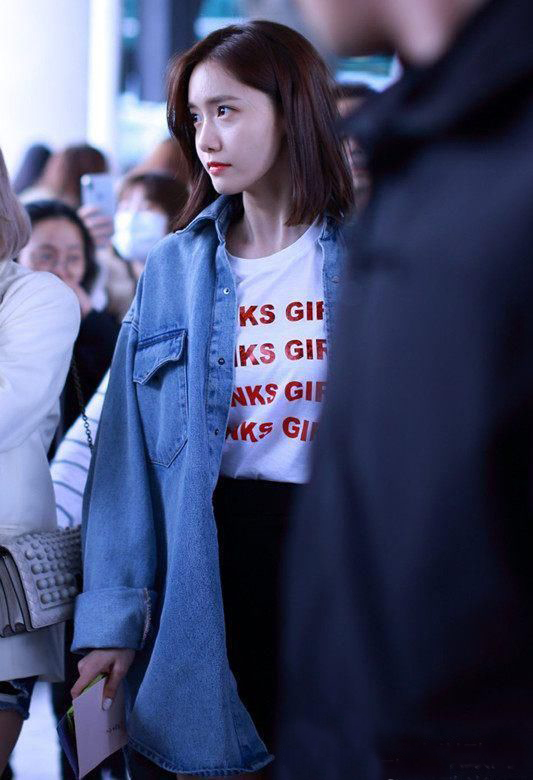 迪丽热巴杨幂穿搭,杨幂迪丽热巴穿衣风格