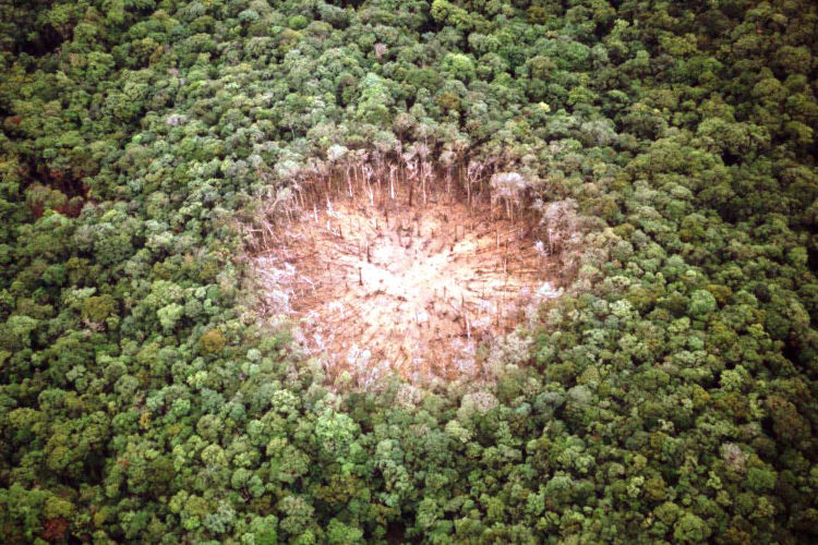 一发入魂，天降邪恶，*弹核**玩不成它可以玩，非核常规巨型*弹炸**浅观