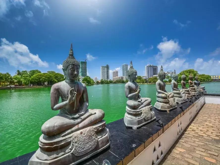 暑假去哪些国家免签,暑假适合去的免签海岛