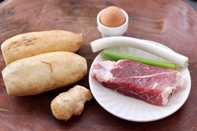 炸藕合的面糊加食用油起什么作用,炸藕合怎么做才酥脆好吃