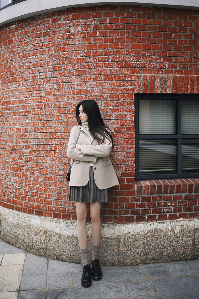 淑女风羊毛大衣,宽松慵懒羊绒毛衣女款配大衣